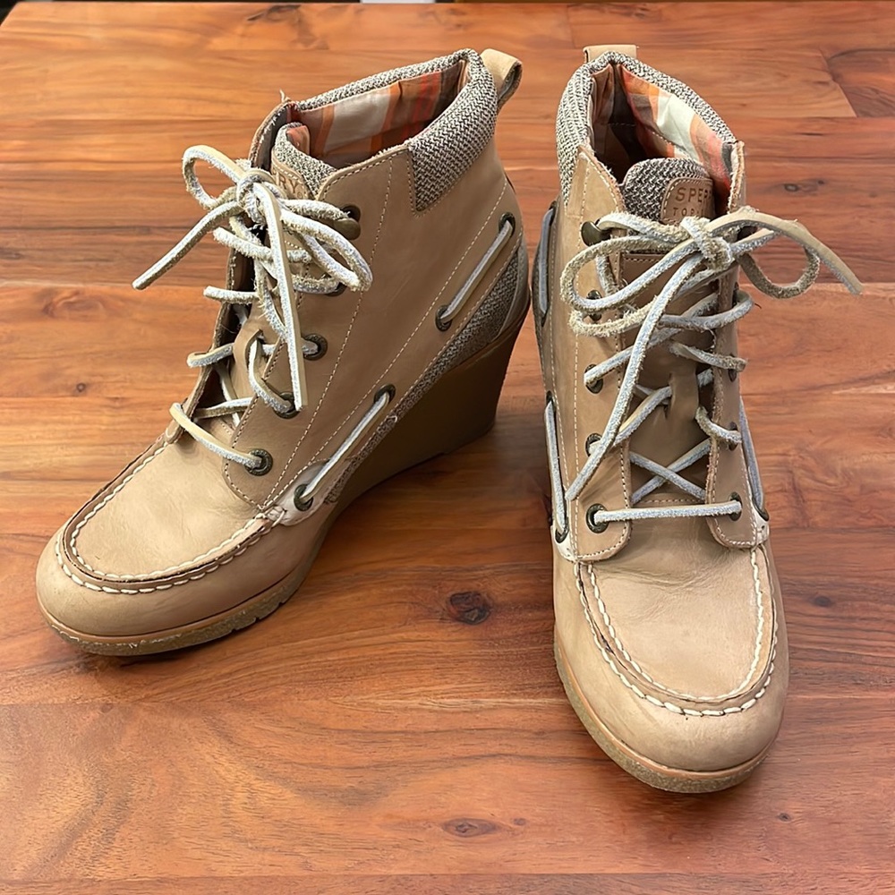 Sperry Bailey Wedges